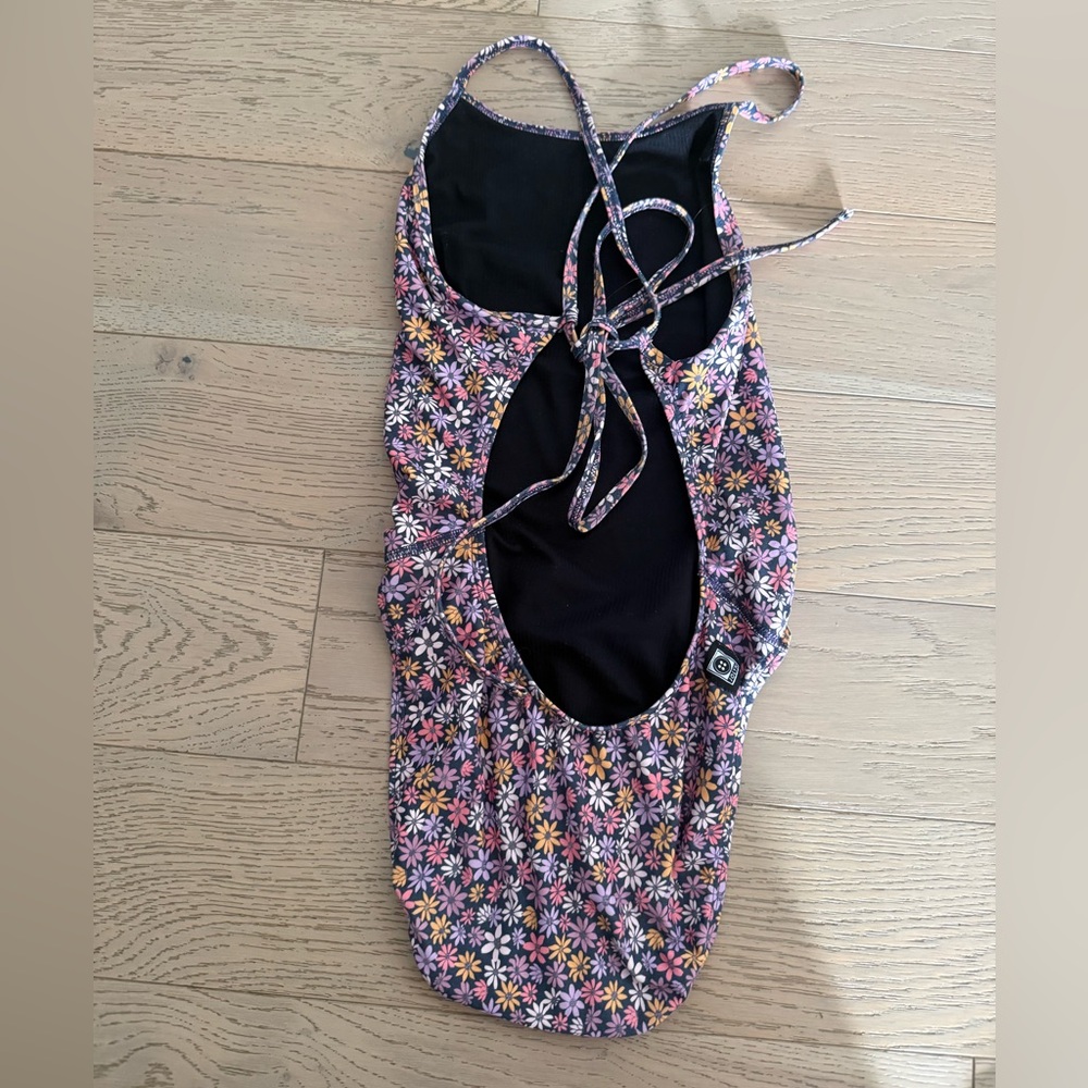 Jolyn size 28 swimsuit